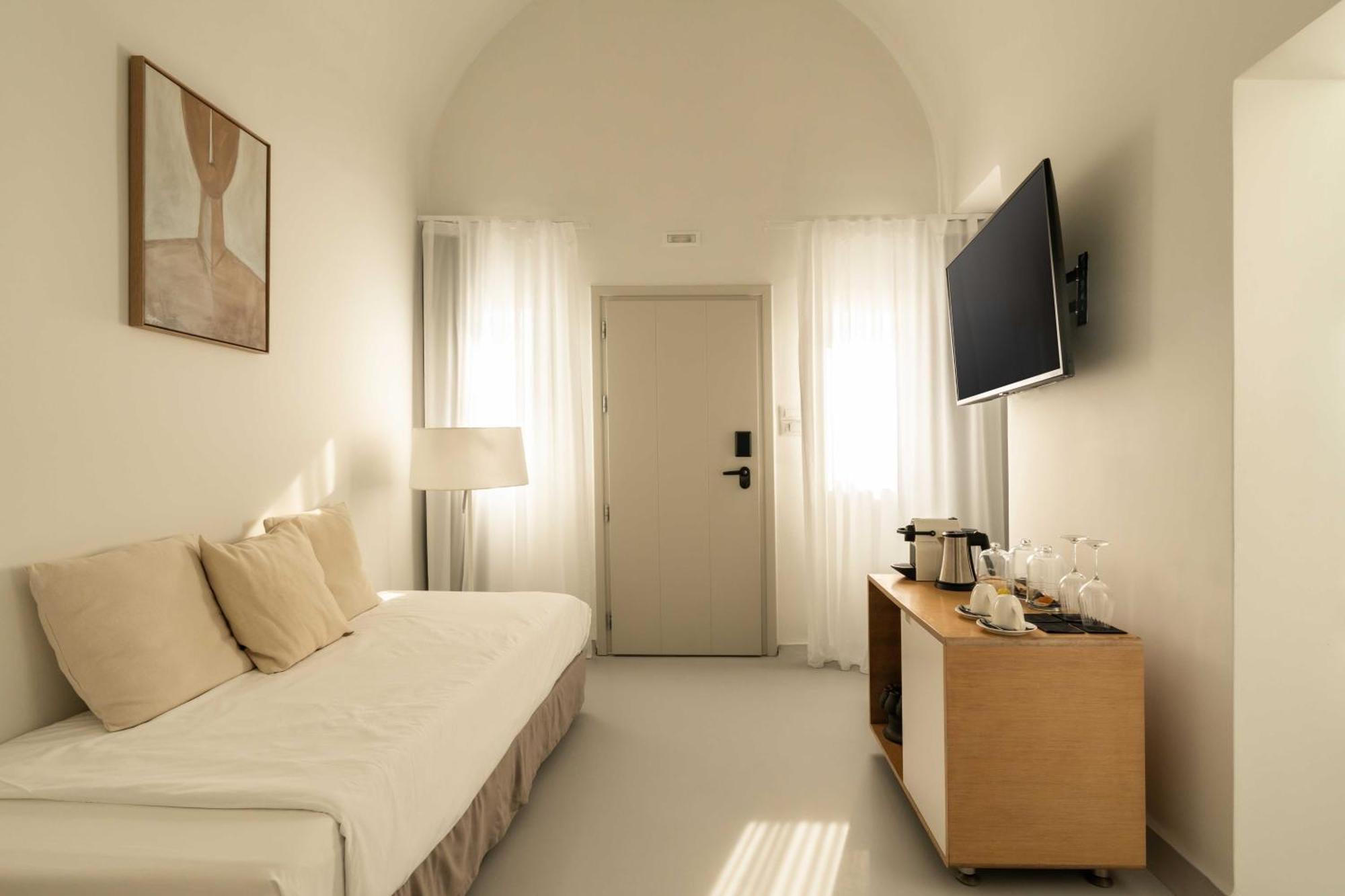 Rocabella Santorini Hotel & Spa Имеровигли Екстериор снимка